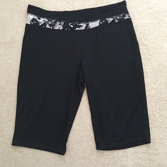 tek gear Pants - Tek Gear yoga shorts